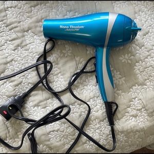 Babyliss blow dryer